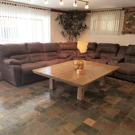 Your Comfy Home In Colorado Springs Bagian luar foto